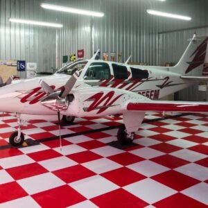 rd-red-white-hangar-2.jpg